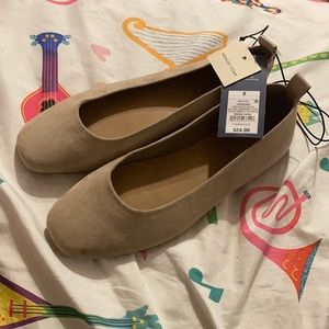 Women's Blanca Ballet Flats - Universal Thread™ Taupe 8